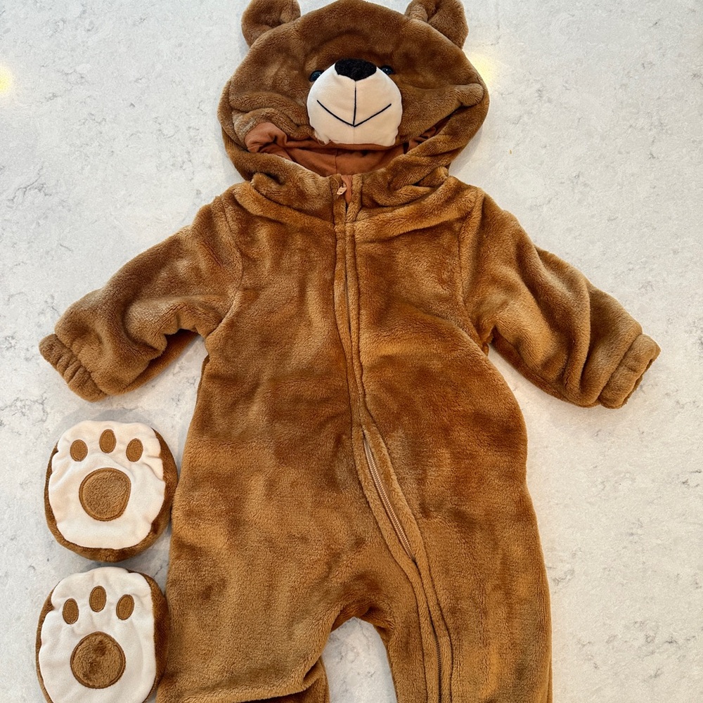 6-9 month bear costume with booties